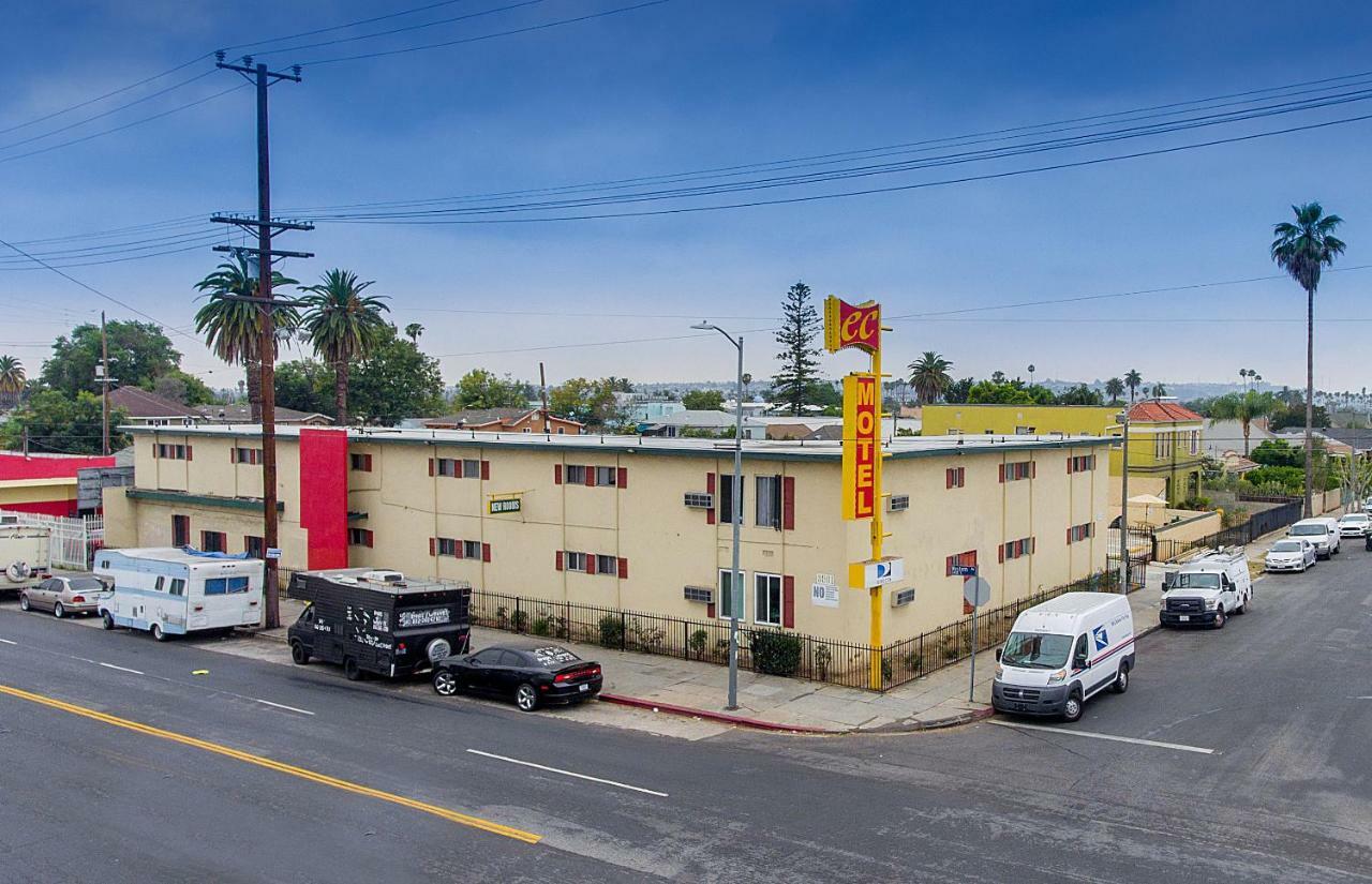 Ec 2* Los Angeles