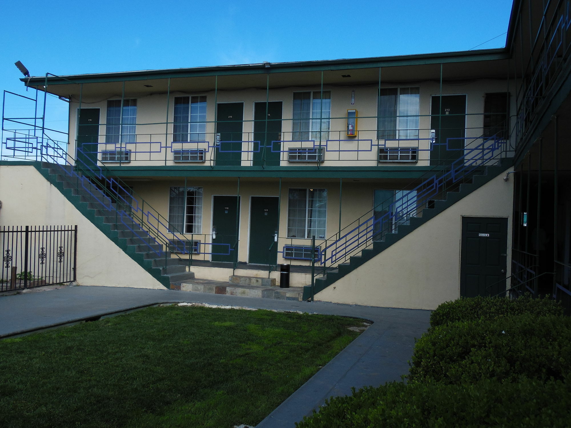 Motel Ec 2*