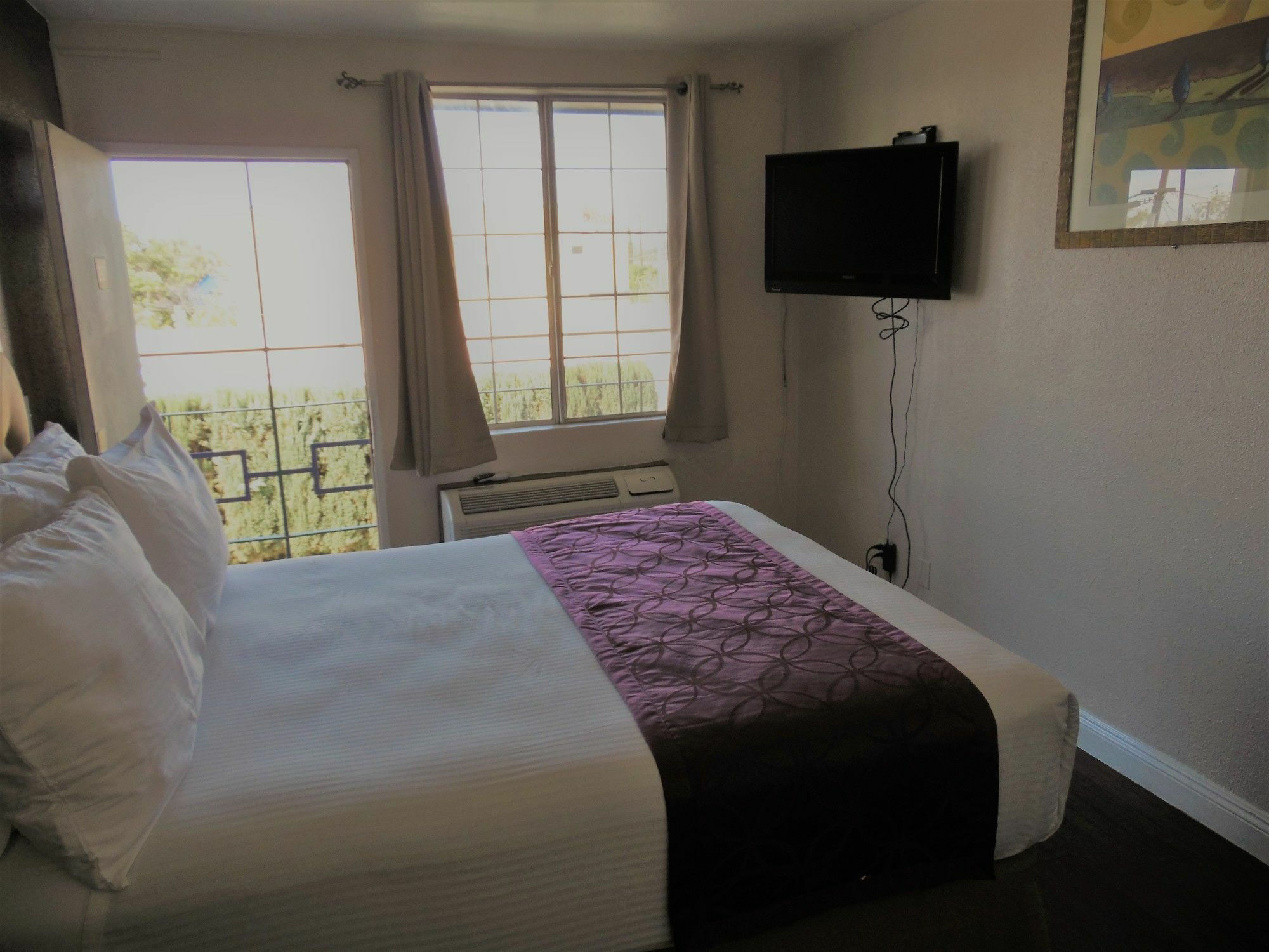 Motel Ec 2*